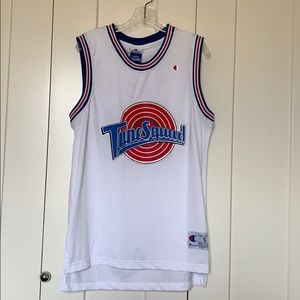 NWT Champion Tunes Squad LOLA Jersey